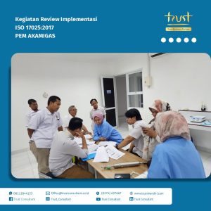 Review implementasi ISO 17025:2017 di PEM Akamigas sebagai evaluasi penerapan standar mutu laboratorium secara berkelanjutan.