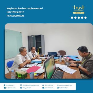 Review implementasi ISO 17025:2017 di PEM Akamigas sebagai evaluasi penerapan standar mutu laboratorium secara berkelanjutan.